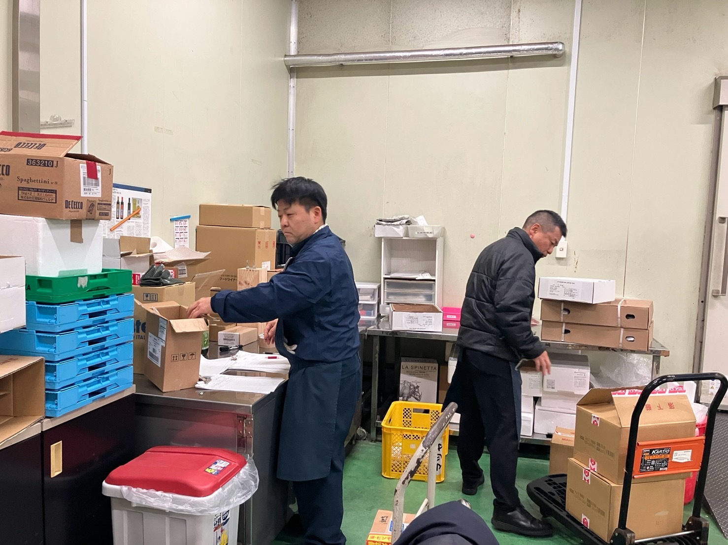 九州支店で働く人々 3